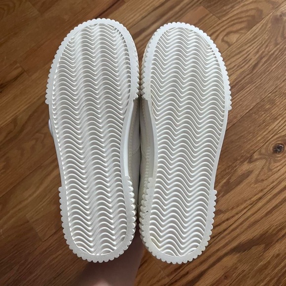 Authentic White Loewe Flap Sneakers 36 - Picture 2 of 4